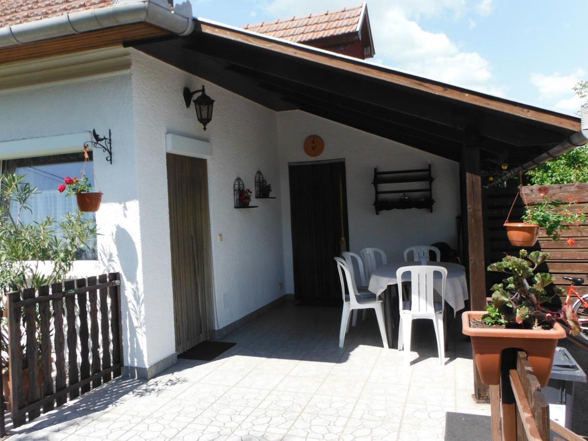 Levendula Vendeghaz Hotel Borsodivanka Ngoại thất bức ảnh