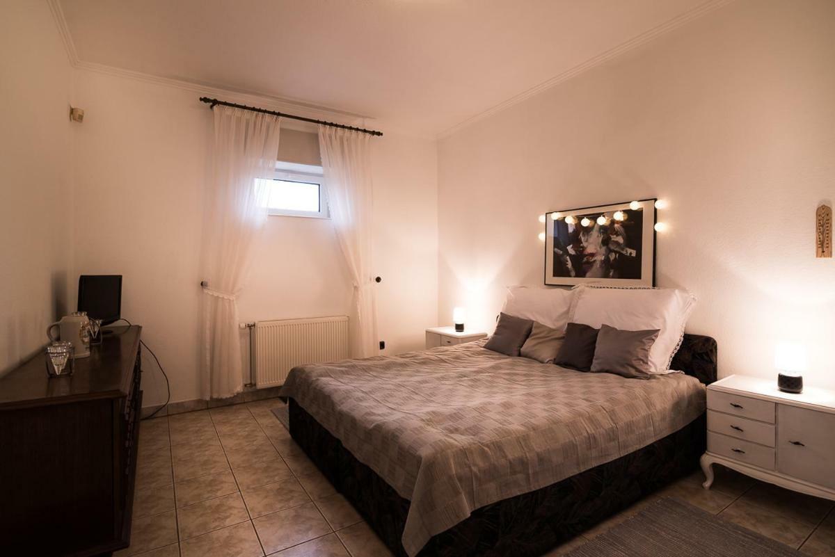 Levendula Vendeghaz Hotel Borsodivanka Ngoại thất bức ảnh