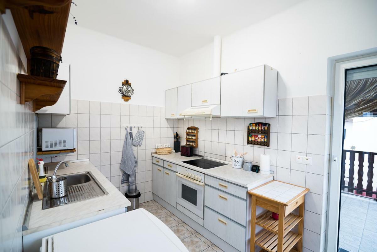 Levendula Vendeghaz Hotel Borsodivanka Ngoại thất bức ảnh